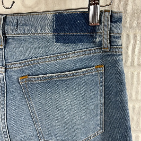 Abercrombie and Fitch High Rise Mom Jeans 8L - Picture 4 of 5